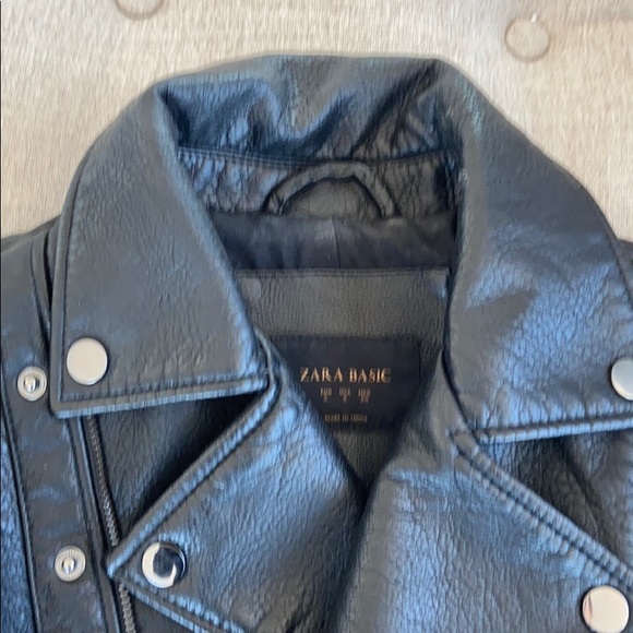 Zara faux leather moto jacket - Picture 2 of 3